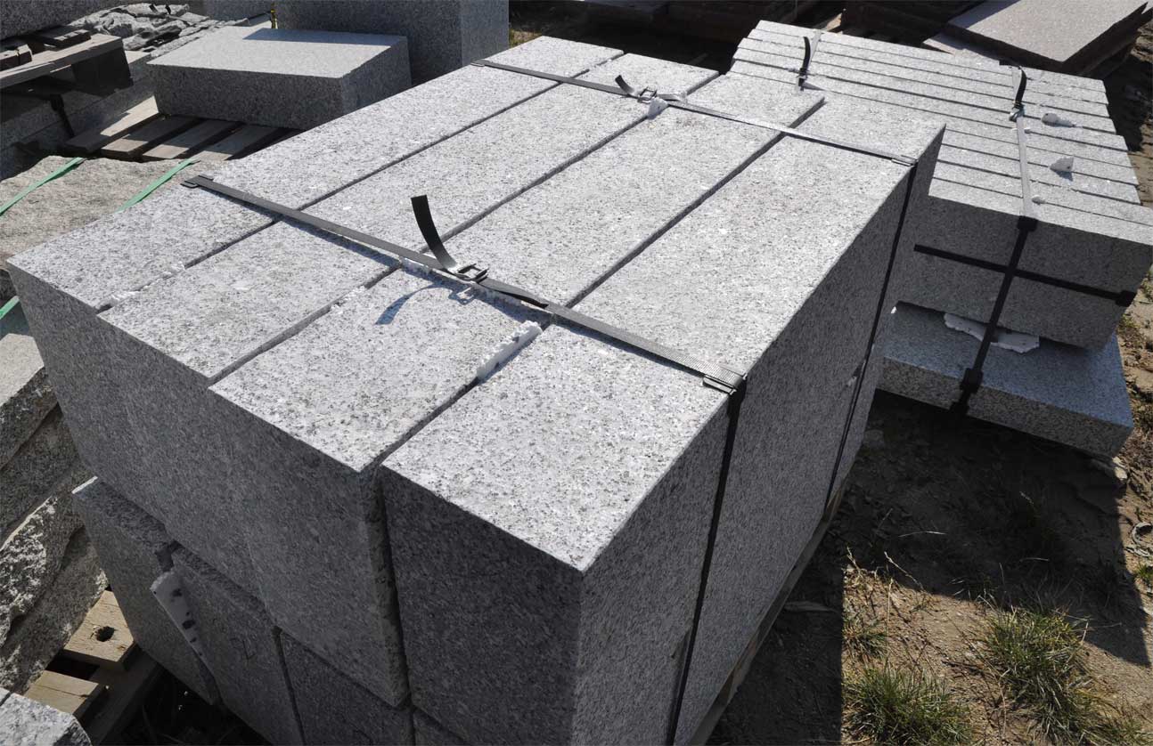 Granitstufen Laban